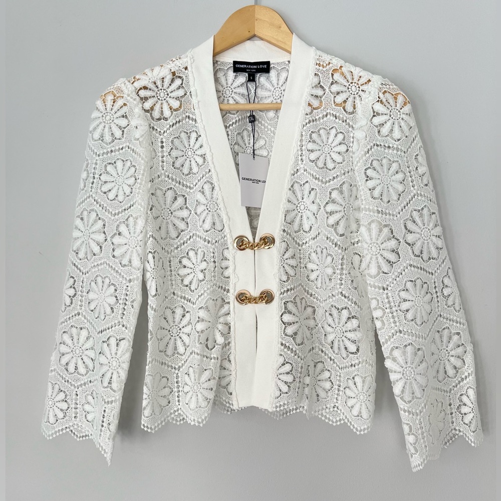 LOVE LACE TOP/ Weekend Sale - Picture 7 of 11